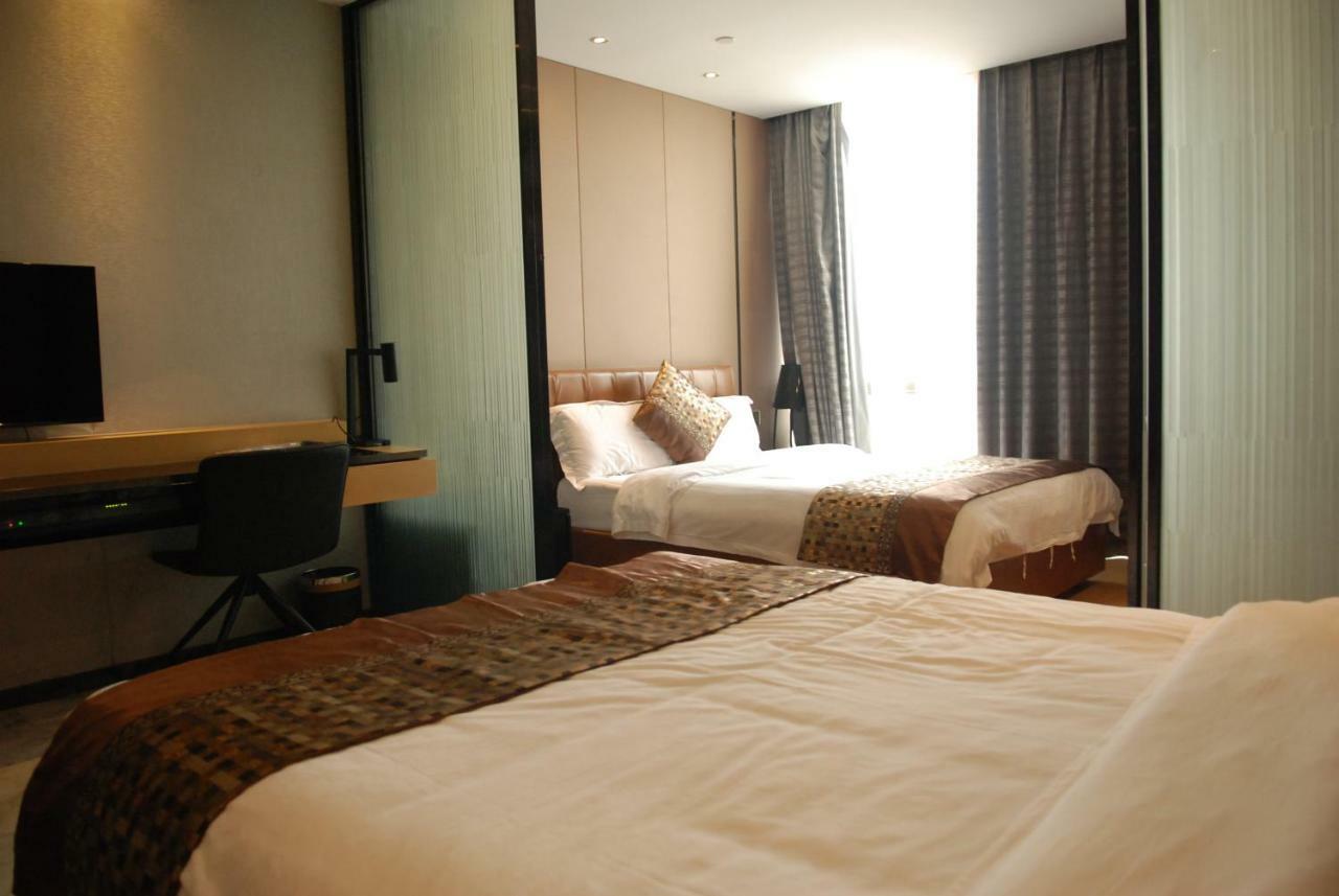 Aoyou International Apartment Hotel A Mall Brunch Guangzhou Dış mekan fotoğraf