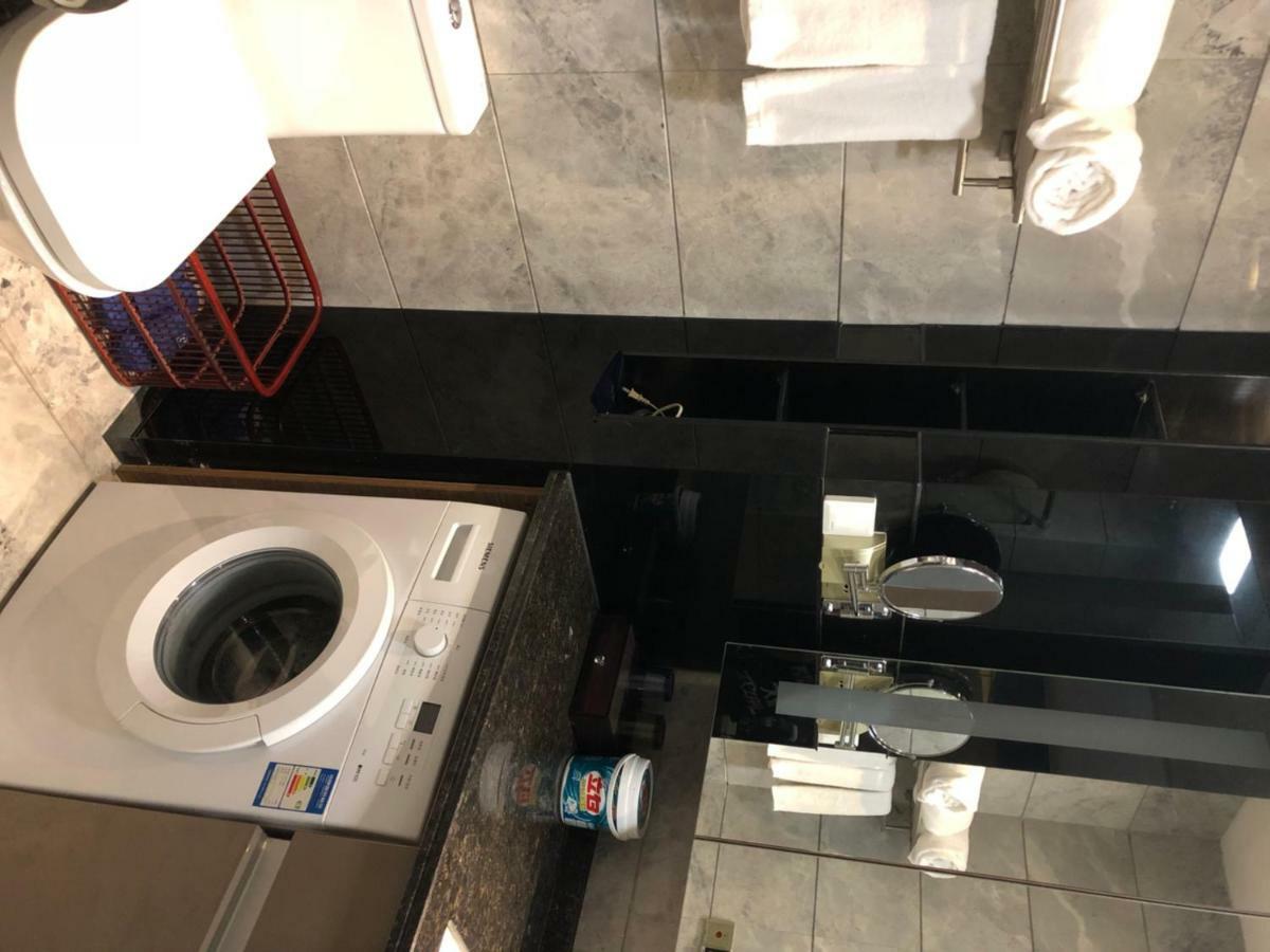 Aoyou International Apartment Hotel A Mall Brunch Guangzhou Dış mekan fotoğraf